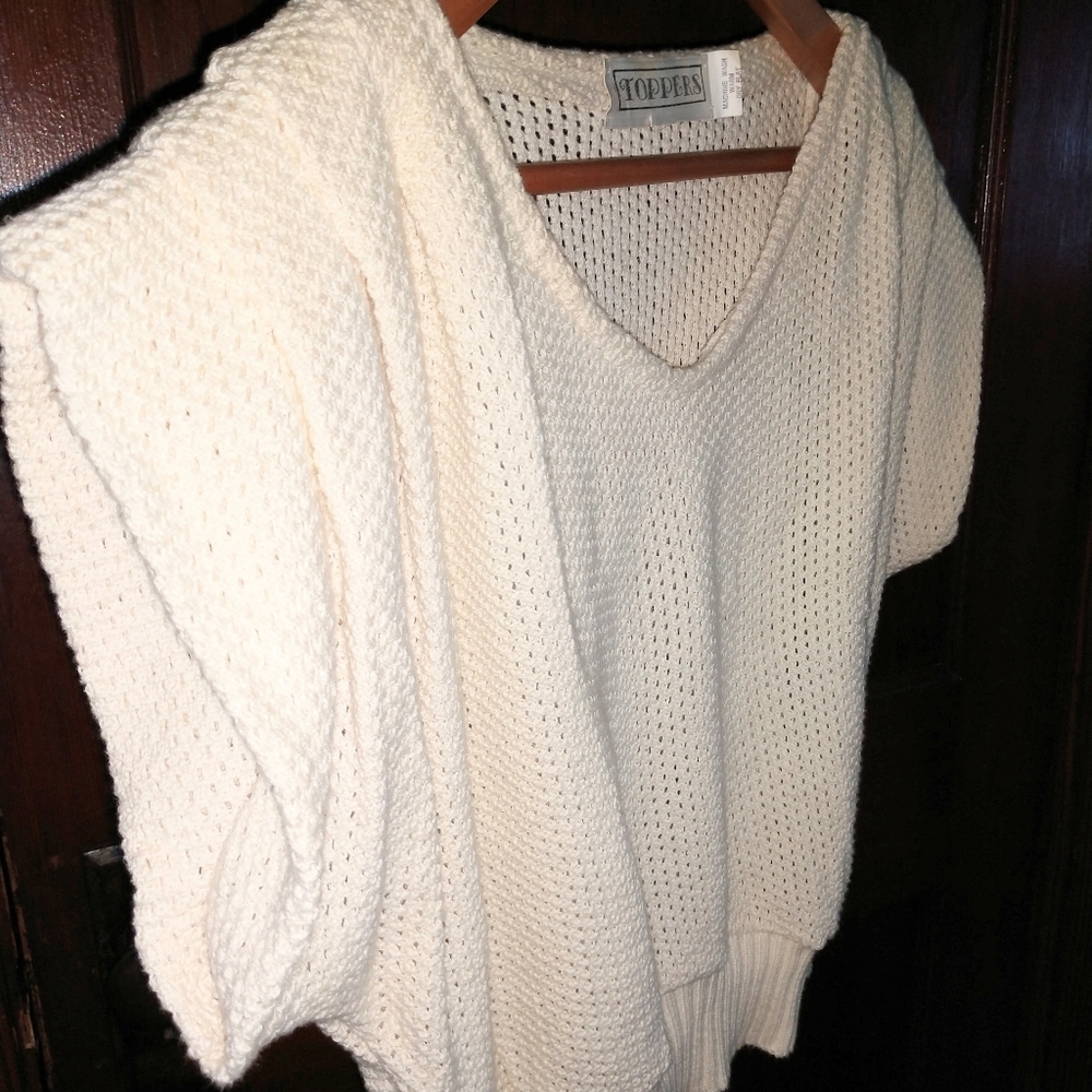 Vintage cream crop knit sweater